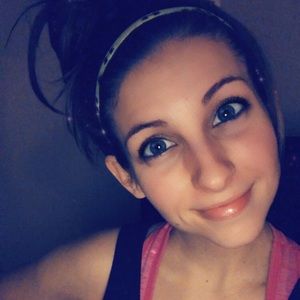 Meet your Posher, Tara